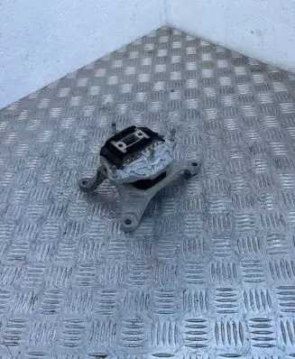 Audi A4 S4 B9 Gearbox mount 8W0399118C 8W0399156