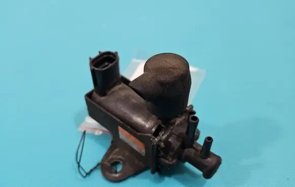 Toyota Corolla Verso E121 Turbo solenoid valve 25819-27050 IMPRK1499410