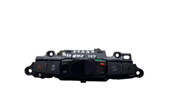 Chevrolet Captiva Hazard light switch RHDA82 K5575