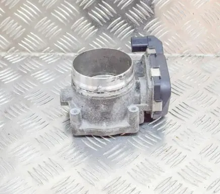 BMW M4 F82 F83 Throttle valve 7597871 A2C83004100