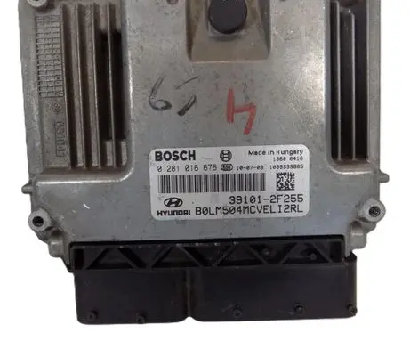 Hyundai ix35 Engine control unit/module ECU 39101-2F255