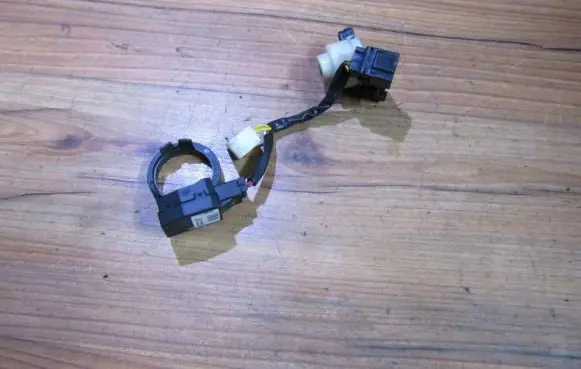 Mitsubishi Colt Ignition lock contact 