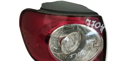 Volkswagen Golf Plus Rear/tail lights 5M0945095K 9649611