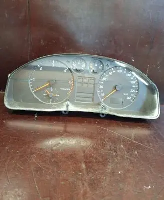 Audi A4 S4 B5 8D Speedometer (instrument cluster) 8D0919861F