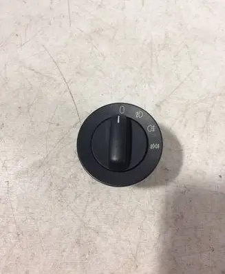 BMW 5 E39 Fog light switch 61318363684