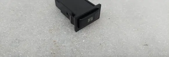 Toyota Avensis T220 Traction control (ASR) switch TR8801