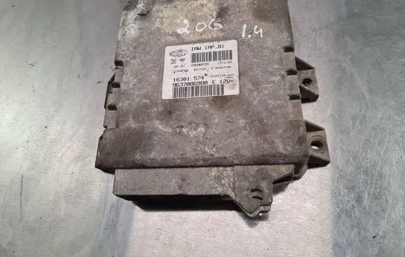 Peugeot 407 Engine control unit/module 9637086980 YD000899