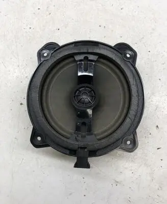 Audi A4 S4 B6 8E 8H Front door speaker 8H0035411