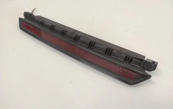 Volkswagen PASSAT B5 Third/center stoplight 21798