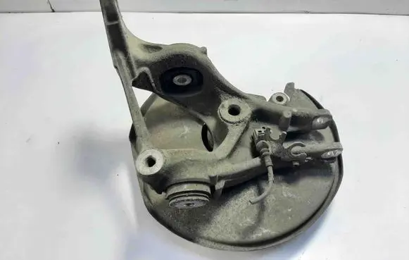 Audi A6 S6 C7 4G Rear wheel hub 8K0505432AQ