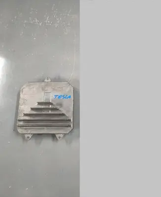 Tesla Model 3 Xenon control unit/module 1131251-99-C 113125199C