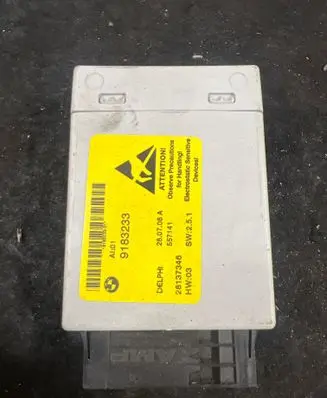 BMW 5 E60 E61 Center console control module 9183233 557141