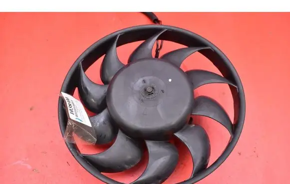 Volkswagen Transporter - Caravelle T4 Electric radiator cooling fan 701959455A
