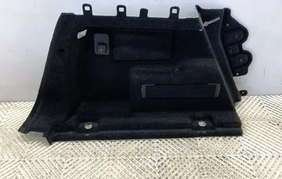 Land Rover Range Rover Evoque L551 Trunk/boot side trim panel 