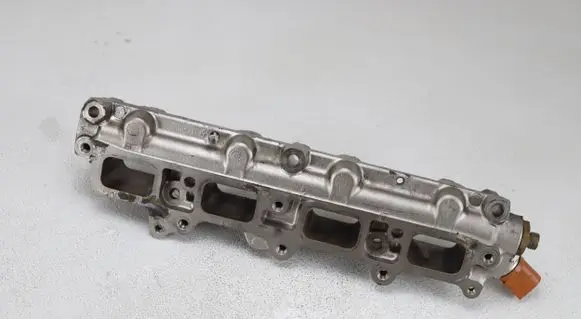 Volkswagen PASSAT B7 Intake manifold GK284AHB
