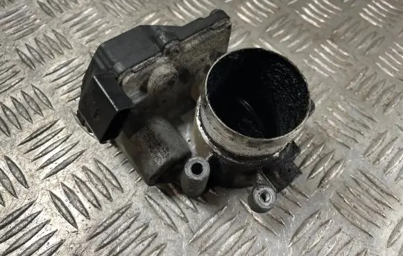 Volkswagen PASSAT B6 Throttle valve A2C83076000 A2C59512935