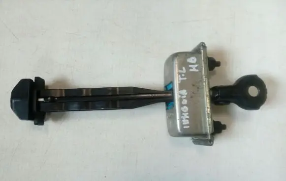 Opel Insignia B Rear door check strap stopper 39089088 NE59813