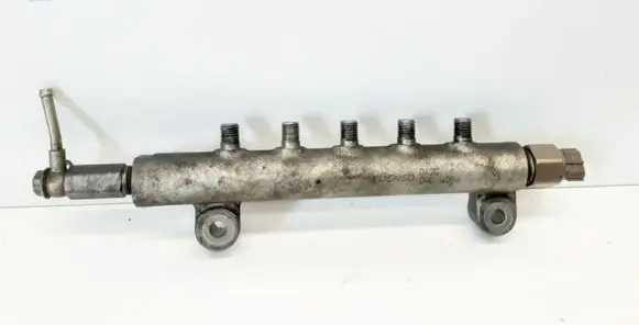 Nissan X-Trail T30 Fuel main line pipe 610009E18 042009E4234 09E4234