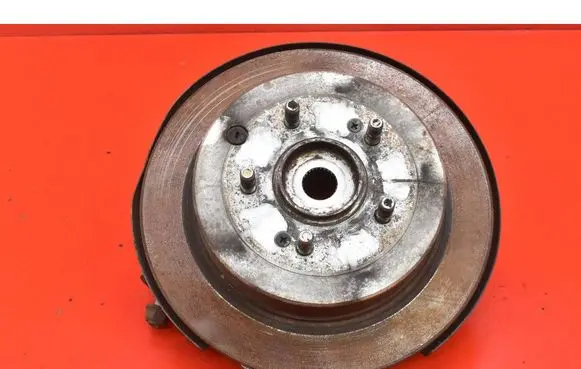 Hyundai Tucson JM Front wheel hub spindle knuckle