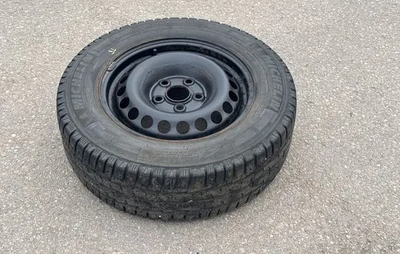 Volkswagen Transporter - Caravelle T5 R16 spare wheel 7H0601027C