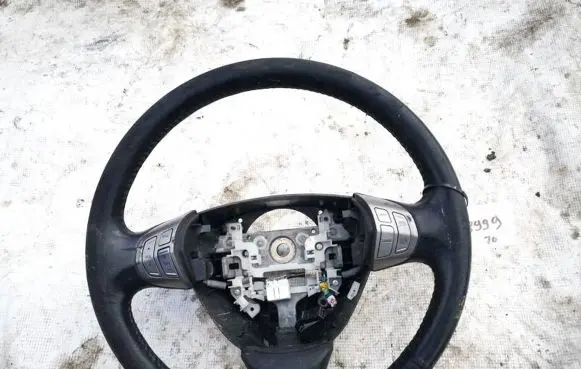 Honda FR-V Steering wheel