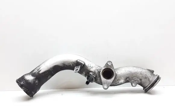 Mercedes-Benz E W211 Intercooler hose/pipe 0005422818