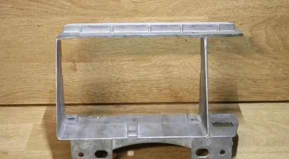 Volvo V70 Radio/GPS head unit trim 9491217