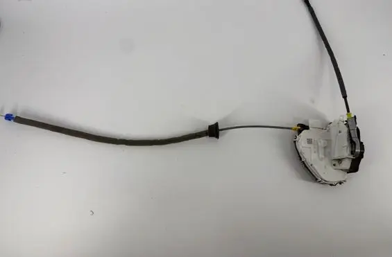 Audi S5 F5 Front door lock 8X1837016 8X1837016E