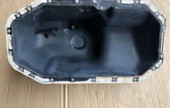 Volkswagen Polo III 6N 6N2 6NF Oil sump 030103601M