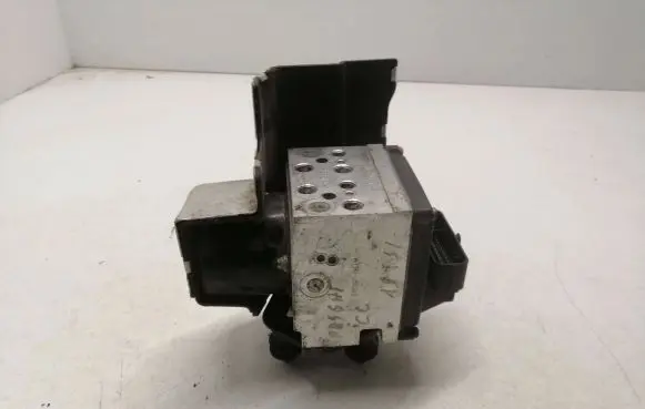 Volkswagen PASSAT CC ABS Pump 3C0614109P 16705905 16705705E