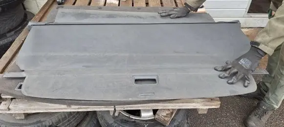 Parcel shelf load cover