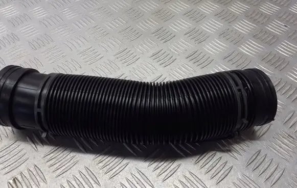 Audi A3 S3 8L Air intake hose/pipe 1J0129684J