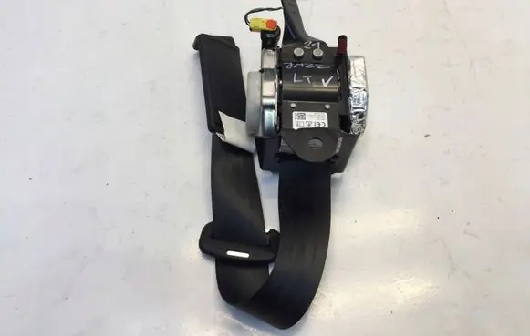 Honda Jazz IV GR Crosstar Rear seatbelt