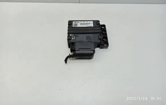 Volkswagen Golf VI Other control units/modules 3AA919041A