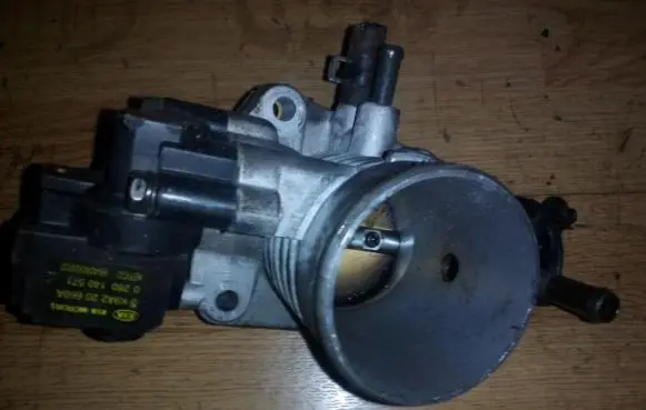 KIA Rio Throttle valve