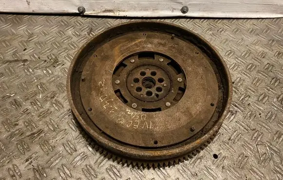 Iveco Daily 30.8 - 9 Flywheel