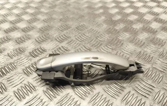 Volkswagen Golf V Front door exterior handle 1K0837885A