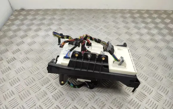 Mercedes-Benz B W246 W242 Comfort/convenience module A2469009112 A1179012300 A2469022002