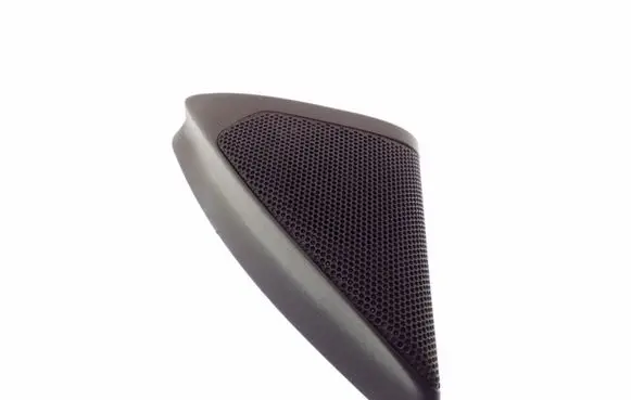 Front door high frequency speaker