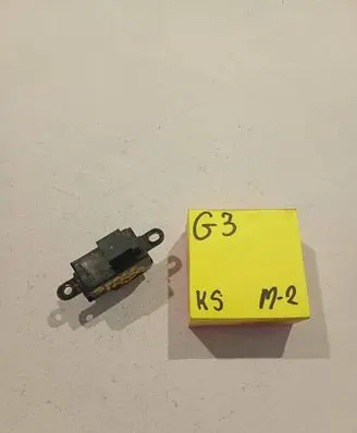 Mitsubishi Space Wagon Electric sliding door switch MD357926