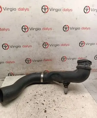 Toyota Avensis T270 Intercooler hose/pipe 173620R030