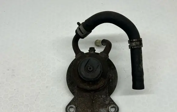 Mitsubishi Pajero Secondary air pump 
