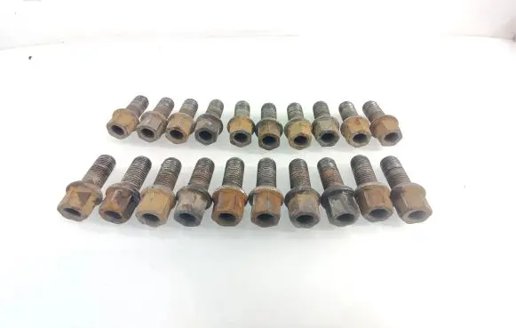 Skoda Octavia Mk2 (1Z) Nuts/bolts 