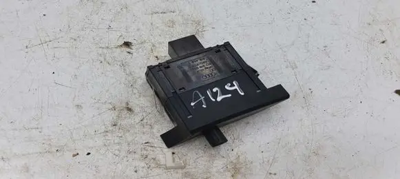 Audi A4 S4 B7 8E 8H Headlight level height control switch 8E1919094