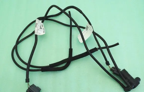 Ford Kuga I Windscreen/windshield washer pump 6M5TF221050 1S7117K624FE