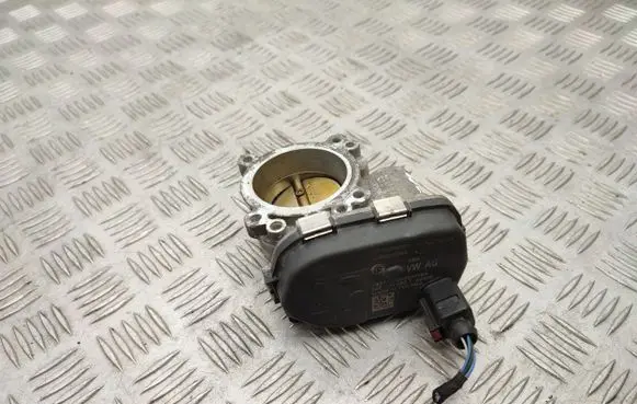 Seat Ateca Engine shut-off valve 04E133062T