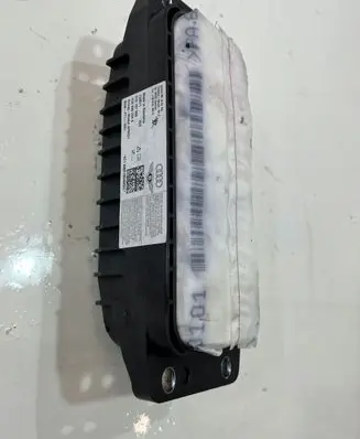 Audi A6 C7 Side airbag 4G8880204A | 888.119.201