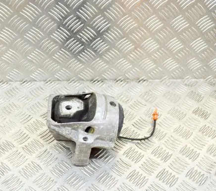Audi A5 Sportback 8TA Engine mount bracket 8R0199381
