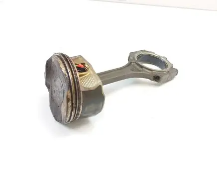 Toyota Tundra II Piston with connecting rod