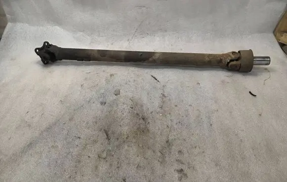 Mitsubishi Pajero Front prop shaft 